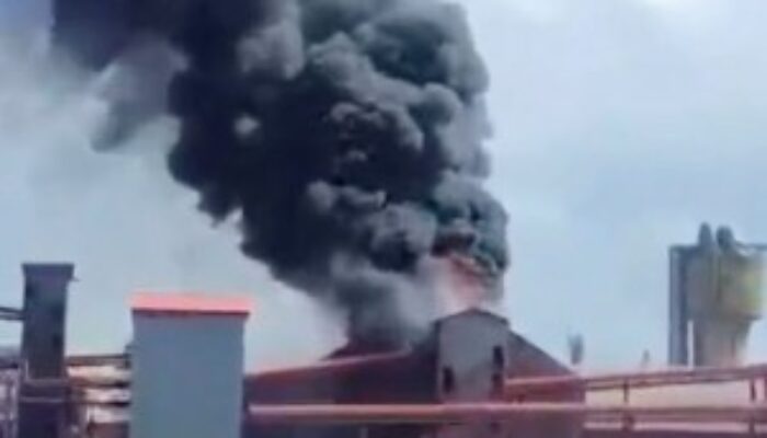 Gudang Pabrik NPK PT PIM Terbakar