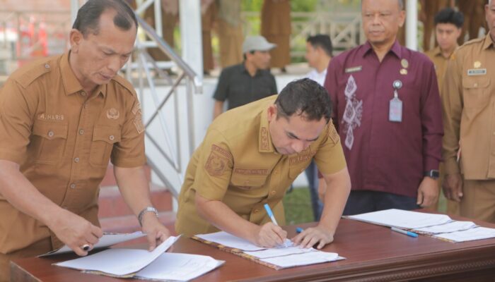 Wali Kota Lhokseumawe Serahkan SK Pengangkatan 1.990 PPPK Tahap I Formasi 2024