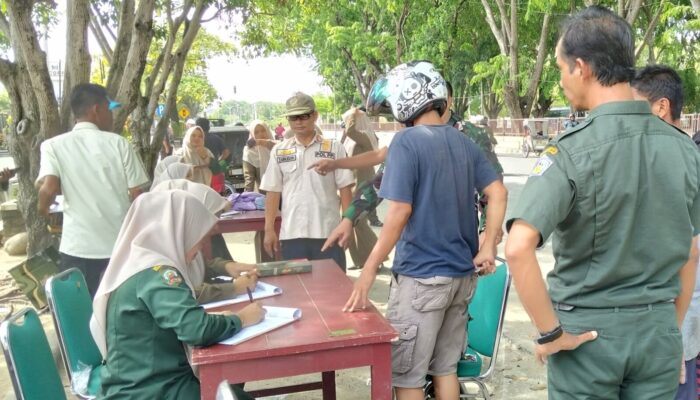 Satpol PP dan WH Lhokseumawe Tertibkan Busana Muslim di Taman Riyadhah