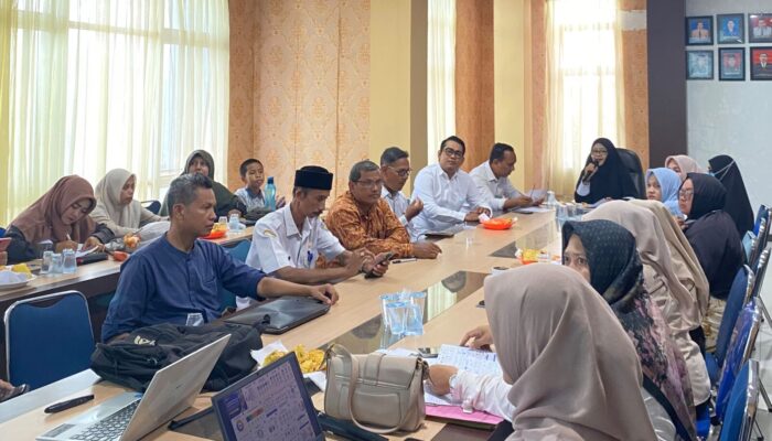 DPMG Lhokseumawe Dorong Kesiapan Desa Lewat Rakor Penilaian Berkinerja Baik 2026