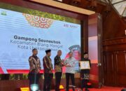Pemko Lhokseumawe Terima Penghargaan Desa Antikorupsi untuk Gampong Seuneubok