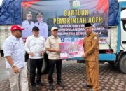 Wagub Dek Fadh Salurkan Bantuan Logistik Bencana Senilai Rp4,85 Miliar ke Dua Kabupaten